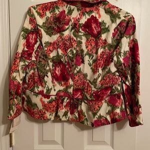Bandolino - women’s floral print button front jacket. New with tags. Size 12P